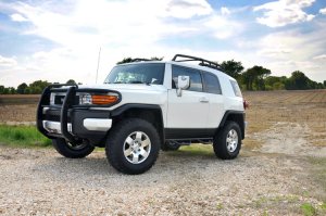 Toyota 4Runner Suspension Lift Kit - Rough Country - 3 Inch Lift - '03-'09